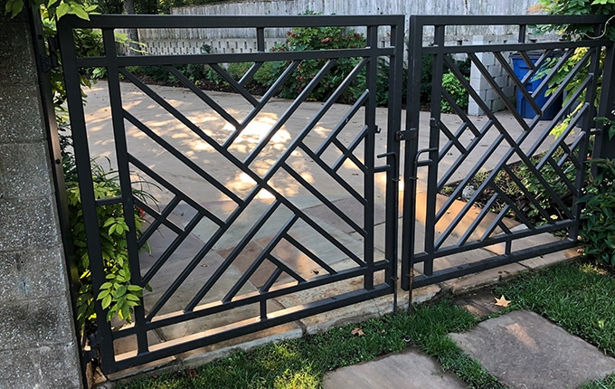 Backyard Fences - Metal Fence & Gates